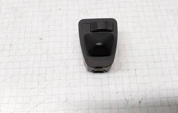 BMW 3 E46 Wing mirror switch 613183736919