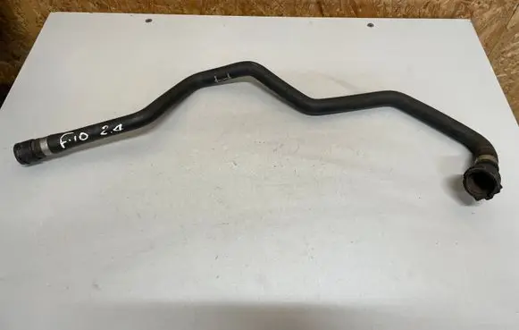 BMW 5 F10 F11 Engine coolant pipe/hose 7809819