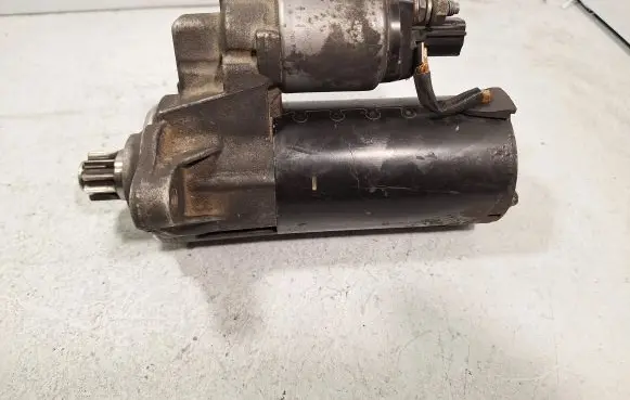 Volkswagen PASSAT B6 Starter motor 02E911023H