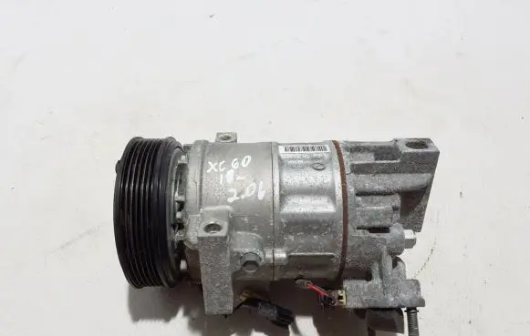 Volvo XC60 Air conditioning (A/C) compressor (pump) 31449067