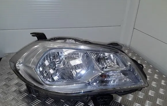 Suzuki SX4 S-Cross Headlight/headlamp