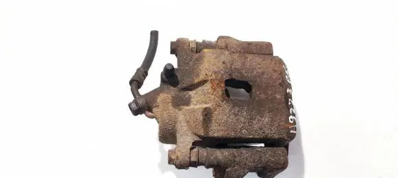 Toyota RAV 4 (XA20) Front brake caliper