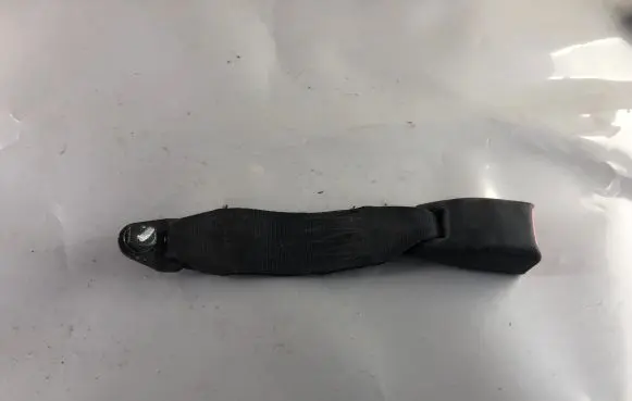 Mitsubishi Pajero Pinin Front seatbelt buckle