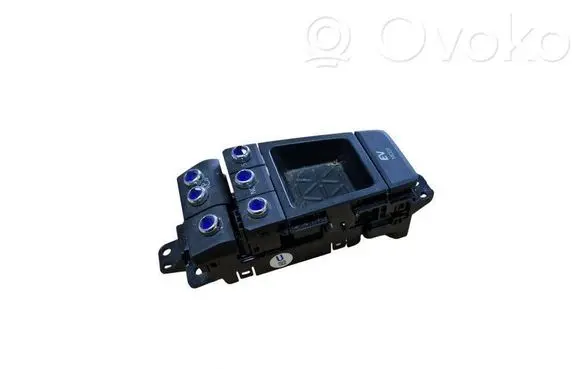 Toyota RAV 4 (XA50) A set of switches 75L727