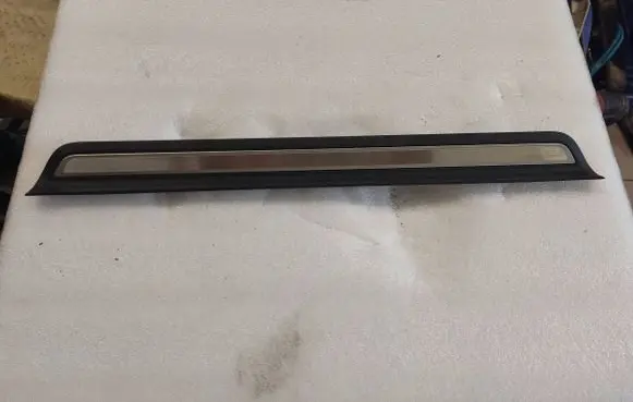 KIA Stinger Front sill trim cover 85873J5100
