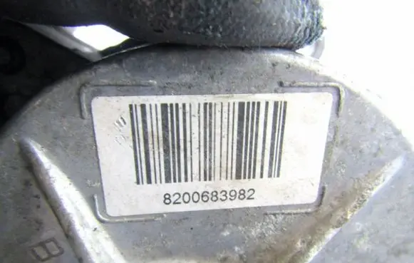 Opel Vivaro Vacuum pump 8200683982