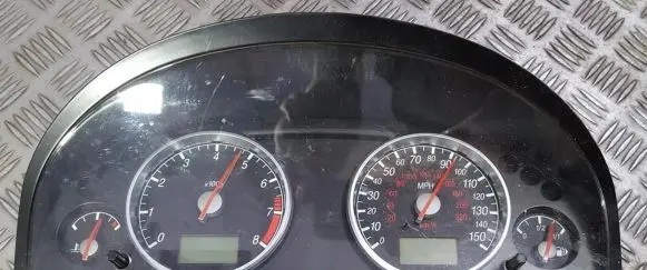 Ford Mondeo Mk III Speedometer (instrument cluster) 1S7F10841 1S7F-10841
