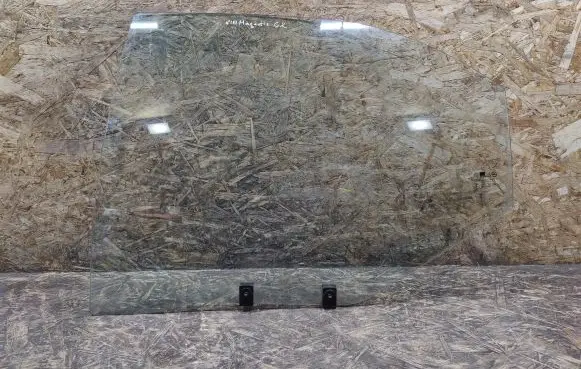KIA Magentis Rear door window glass