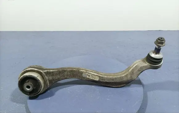 BMW M3 F80 Front control arm 6894662