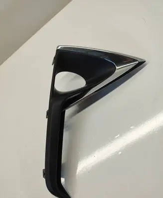 Lexus RX 450H Front fog light trim/grill 531410E050