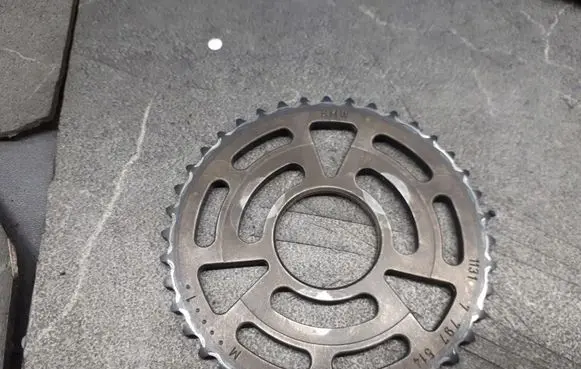 BMW 1 E81 E87 Timing chain sprocket 7797514