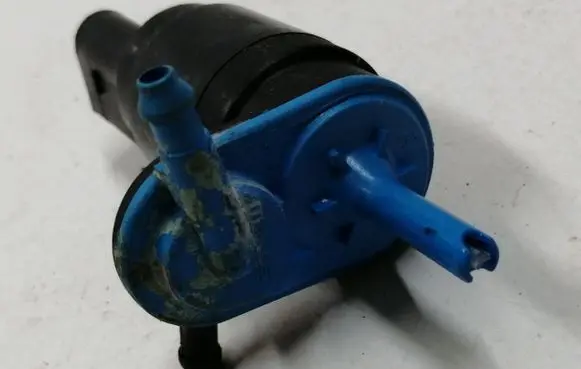 Windscreen/windshield washer pump