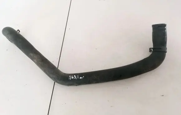 Renault Scenic II - Grand scenic II Engine coolant pipe/hose