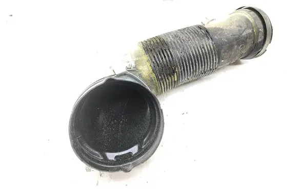 Audi Q5 SQ5 Air intake duct part 06L129629B
