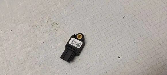 Toyota Verso Airbag deployment crash/impact sensor 898310F010 3369076156