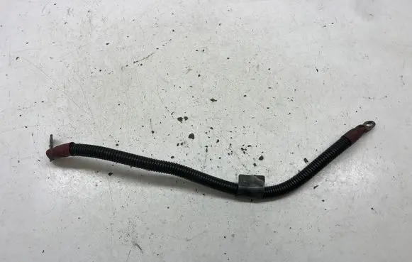 BMW 5 E60 E61 Positive cable (battery)