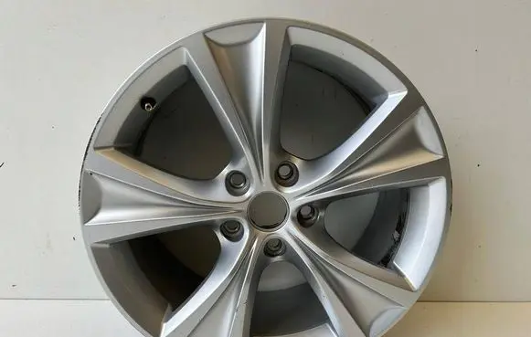 Seat Leon IV R17 alloy rim 5FA601025C