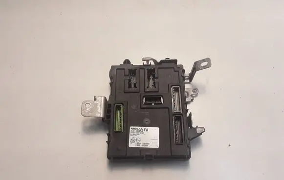 Nissan X-Trail T32 Comfort/convenience module 284B14CB5A