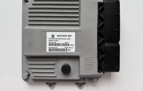 Opel Corsa D Engine control unit/module 55573955QY 55573955 MJD603SC