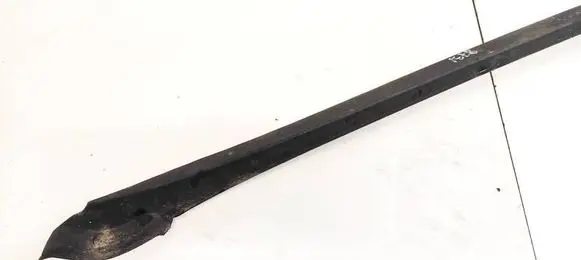 Hyundai i30 Windshield trim 861322L000