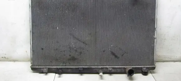 Honda CR-V Coolant radiator