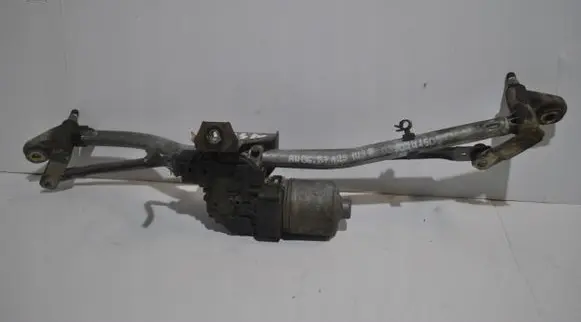 Audi A4 S4 B6 8E 8H Front wiper linkage and motor 8E1955023A