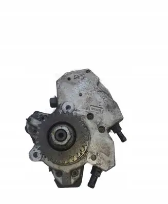 Mercedes-Benz E W212 Fuel injection high pressure pump A6420701201