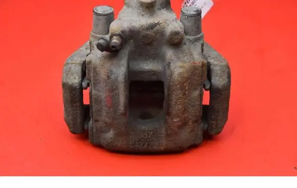Rear brake caliper