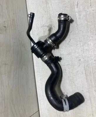 Nissan Micra K14 Engine coolant pipe/hose 1449992r