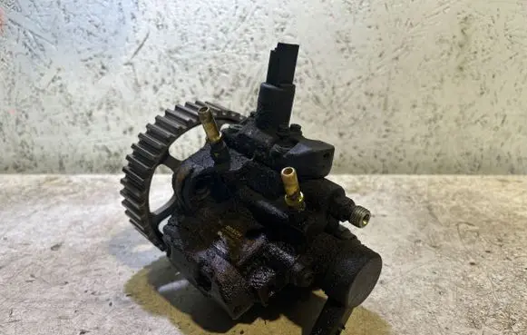 Peugeot 307 Fuel injection high pressure pump 0445010046