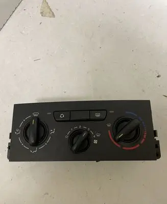 Peugeot 207 Climate control unit 69910003