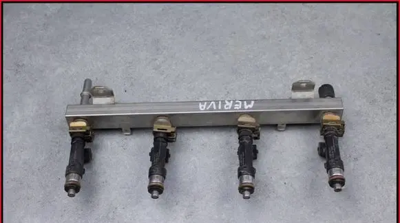 Opel Astra H Fuel injectors set 0280158501