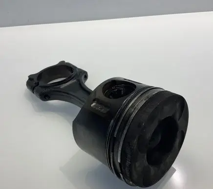Mercedes-Benz E W211 Piston with connecting rod 