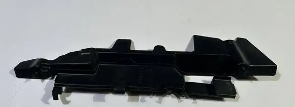Ford Flex Intercooler air guide/duct channel da838a211ab