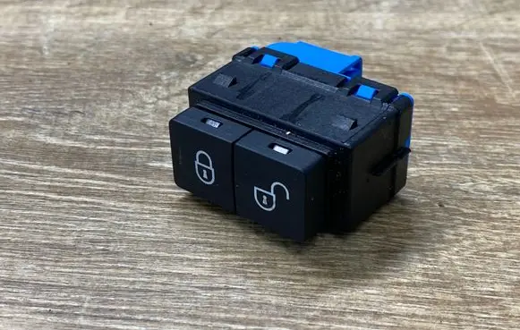 Land Rover Range Rover Sport L494 Central locking switch button CPLA14017AD P6MGB 551062
