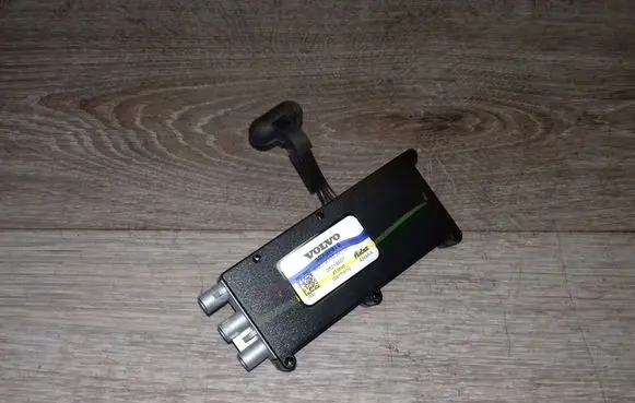 Antenna control unit
