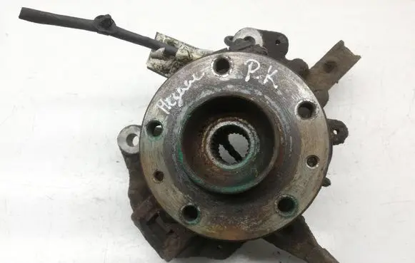 Renault Megane III Front wheel hub