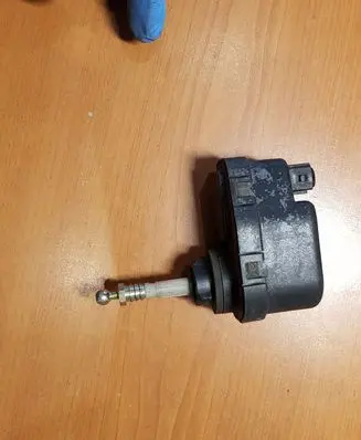 Ford Escort Headlight level adjustment motor 92AG13K198AA 0307851354