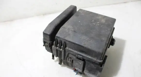 Mitsubishi Outlander Fuse box set