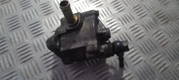 Toyota Avensis T220 Vacuum pump 2930027020