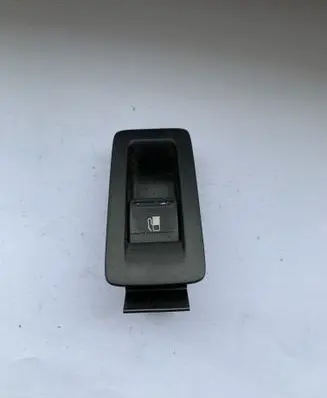 Volkswagen Touran I Fuel tank opening switch 1F0959527