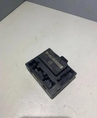 Audi A6 S6 C6 4F Door control unit/module 4f0959792B 986Z016037 8366996
