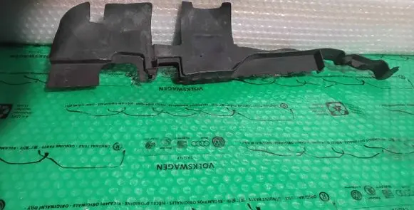 Audi A4 S4 B7 8E 8H Intercooler air guide/duct channel 8E0121284 8E0121284B