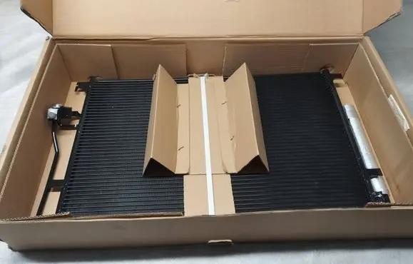 Mercedes-Benz Sprinter W906 A/C cooling radiator (condenser) KTT110119