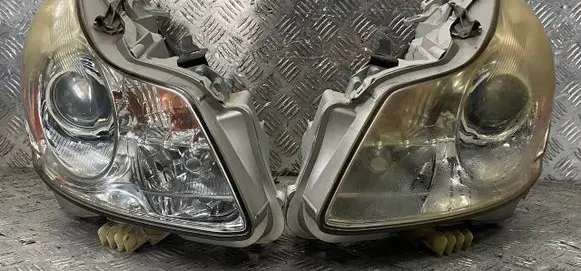 Infiniti G37 Headlights/headlamps set LBNA00L68K10542 LBNA00L6N110253