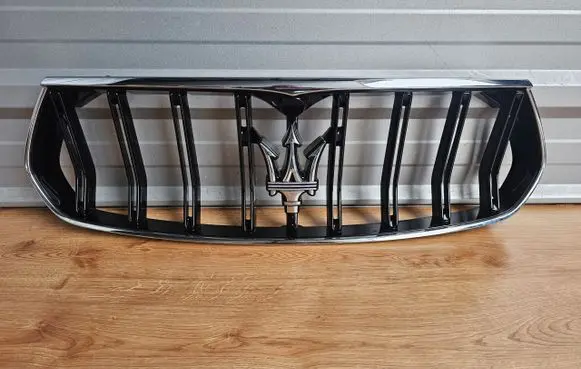 Maserati Levante ACC Distronic radar sensor grill/trim 