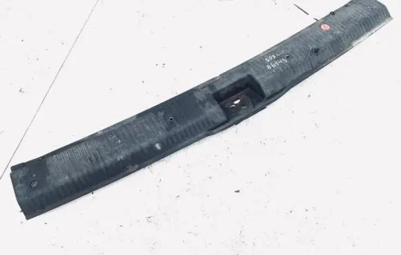 Opel Zafira A Other trunk/boot trim element 90580331