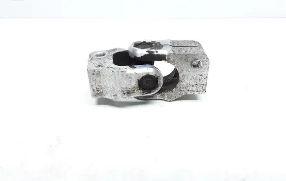 Volvo XC90 Steering column universal joint