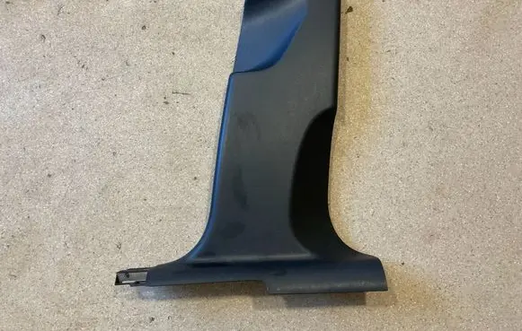 Porsche Macan (95B) (B) pillar trim (bottom) 95B867240A
