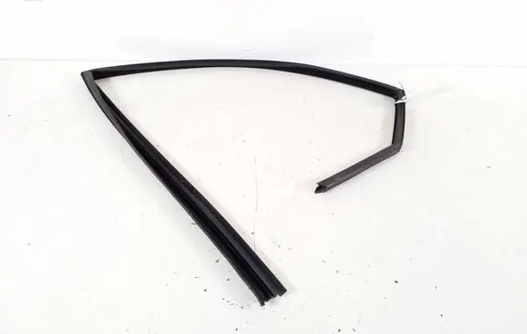 Ford Fiesta Other rear door trim element 8A61A25825AM